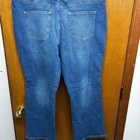 Women’s plus Sonoma Light Blue Denim - Picture 2 of 5